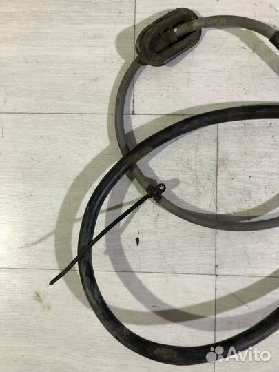 Трос ручника левый cadillac BLS 1.9 дизель
