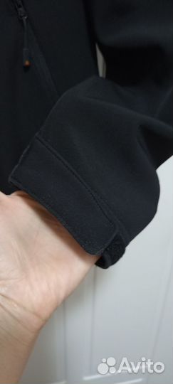 Спортивная куртка 42 размер