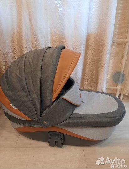 Коляска 2 в 1 Adamex