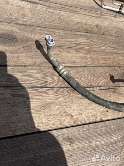 Трубка кондиционера Kia Sportage 1 2.0 2002