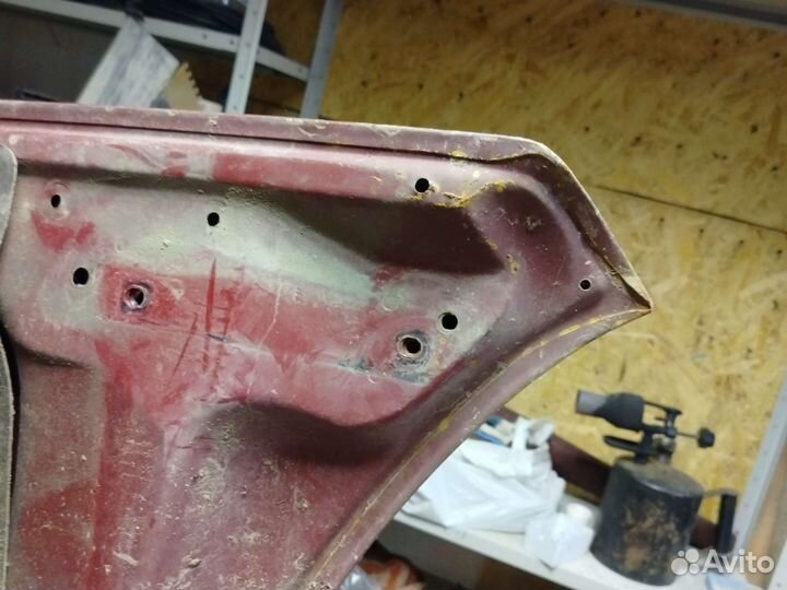 Капот дэу леганза