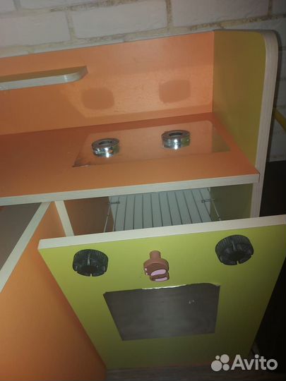 Детская деревянная кухня