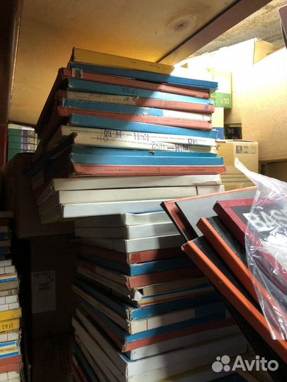 Картонные коробки для магнитофонной ленты