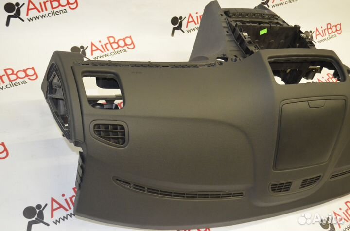 Торпедо панель приборов Skoda Yeti рестайлинг