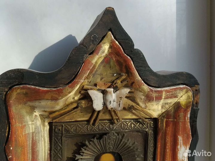 Иконы 18-19 века много