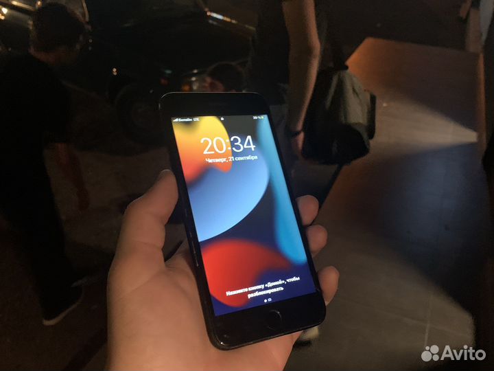 Телефон iPhone