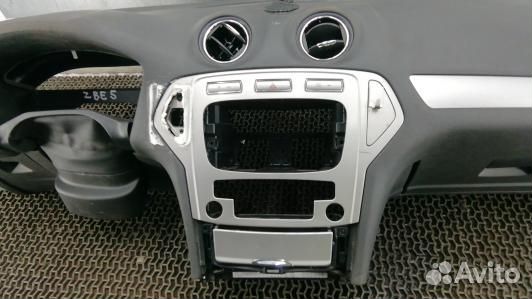 Панель приборов (торпедо) ford mondeo 4 (ZBE05IS01