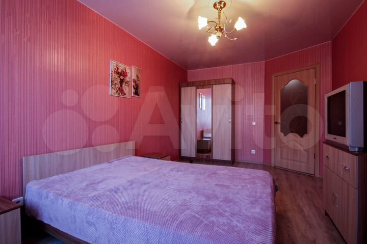 2-к. квартира, 70 м², 8/15 эт.