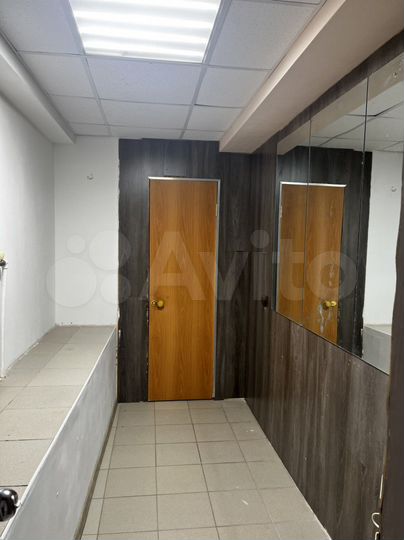 Свободного назначения, 100 м²