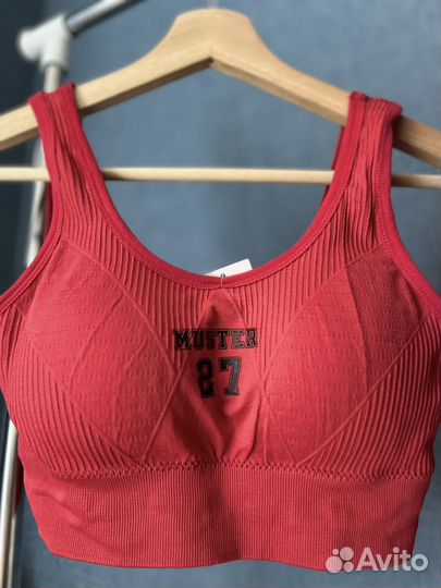 Костюм для спорта женский