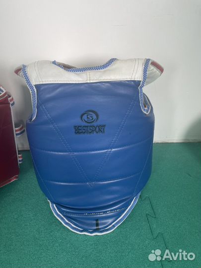 Жилет для карате, единоборств