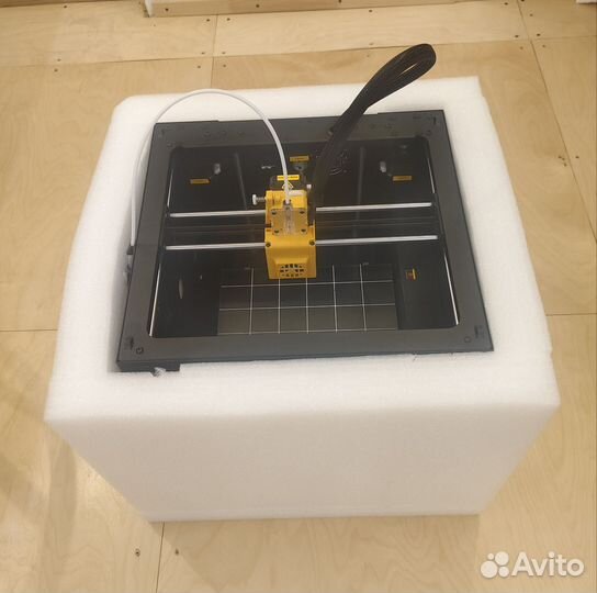 3D-принтер FlyingBearGhost 6 собранный с пластиком