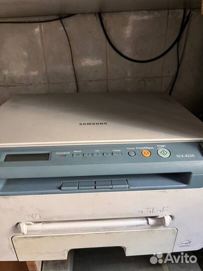Мфу лазерное Samsung SCX-4220