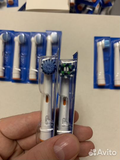Насадки на зубную щетку Oral-B 10 шт
