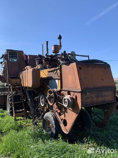 Комбайн Нива-Сельхозтехника СКА-5, 1993