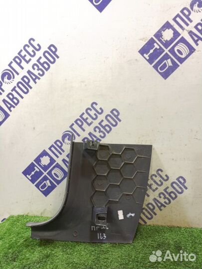 Накладка на порог передняя правая Volkswagen Polo