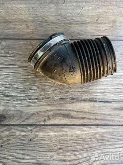 Патрубок воздушного фильтра Bmw 3 E90 2.0