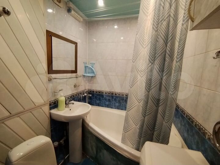 3-к. квартира, 67 м², 2/5 эт.