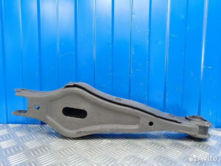 Рычаг задний правый Kia Sorento 2 XM 2.2 D4HB 2009