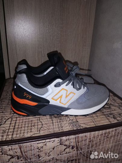 Кроссовки оригинал 999