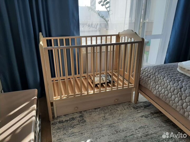 Кровать Гандылян Анастасия универсальный маятник