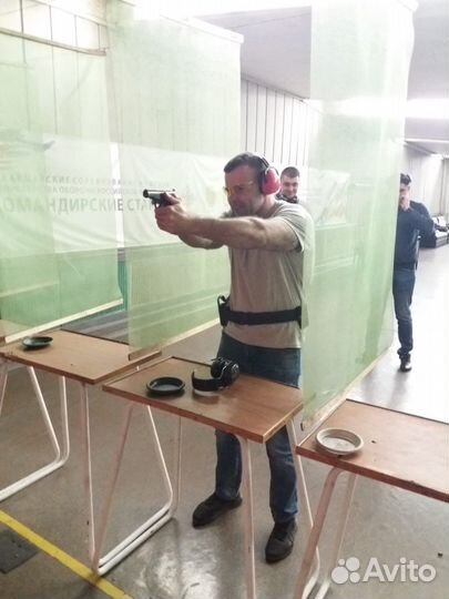 Личный охранник (телохранитель)