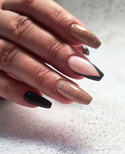 Маникюр/педикюр