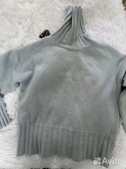 Свитер женский новый