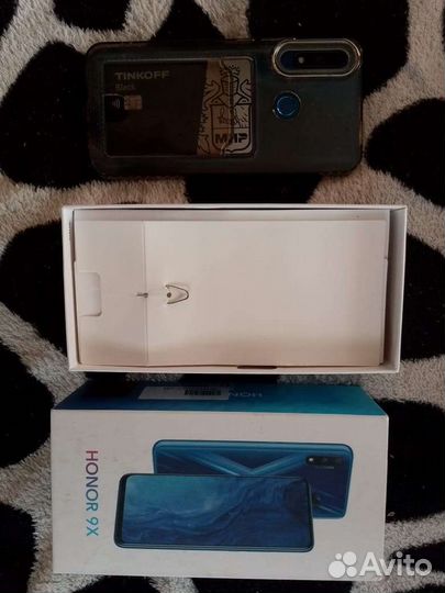 Телефон honor 9х