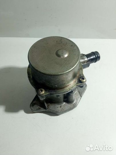 Насос вакуумный Renault Kangoo 1 8200113585