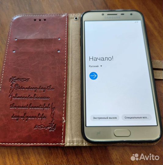 Телефон Samsung galaxy j4