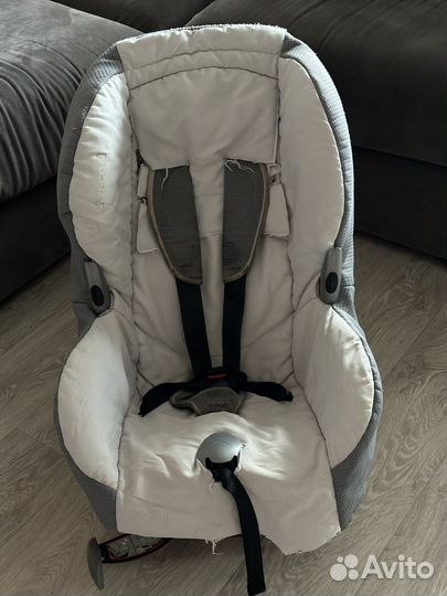 Кресло Maxi-Cosi 9-18 кг отдам