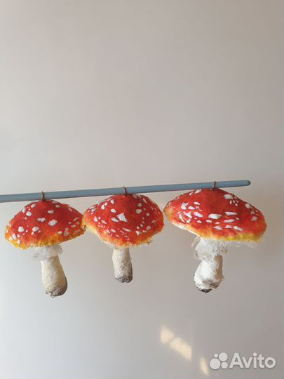 Елочные игрушки грибы из ваты