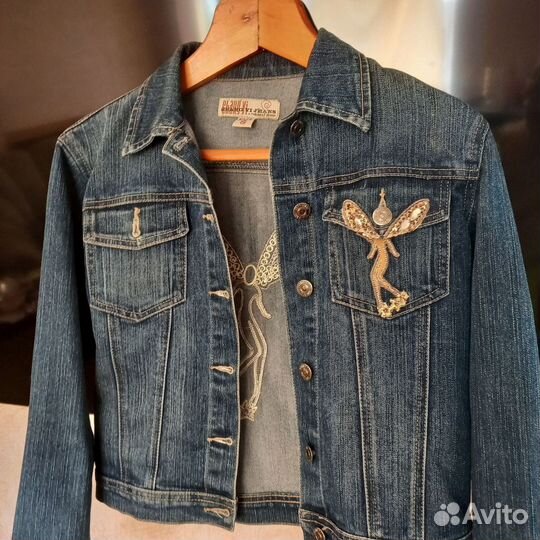 Джинсовая куртка