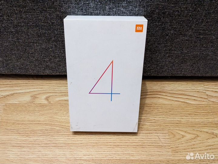 Коробка от Xiaomi Mi Pad 4