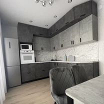 2-к. квартира, 55 м², 3/6 эт.