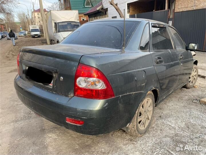 Лада приора В разбор по запчастям