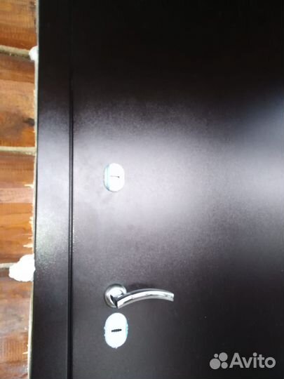 Дверь входная с терморазрывом для дома