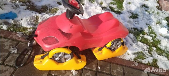 Машинка каталка толокар