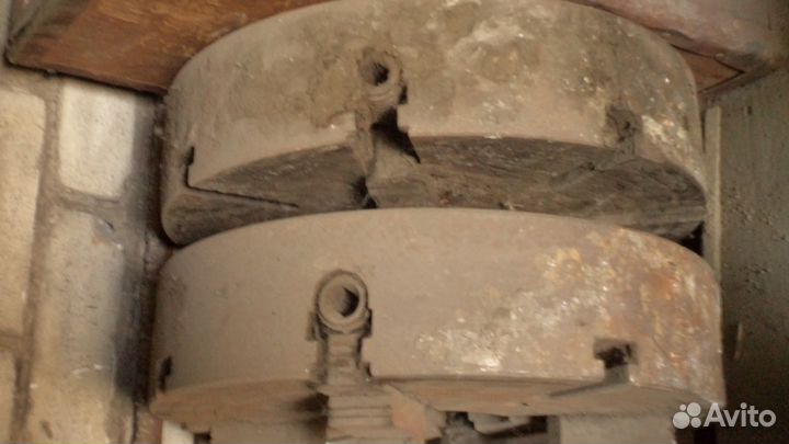 Патрон токарный 500 7103-0021 четырех кулачковый