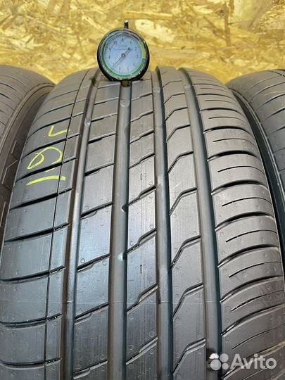 Nexen N'Fera SU1 215/55 R17