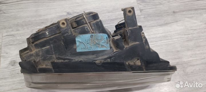 Фары гольф 4 с дефектами