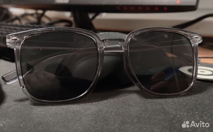 Солнцезащитные очки