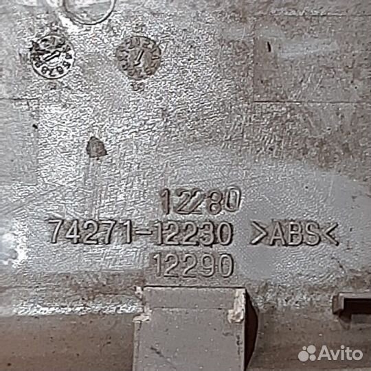 Кнопка стеклоподъемника Toyota Corolla Е150