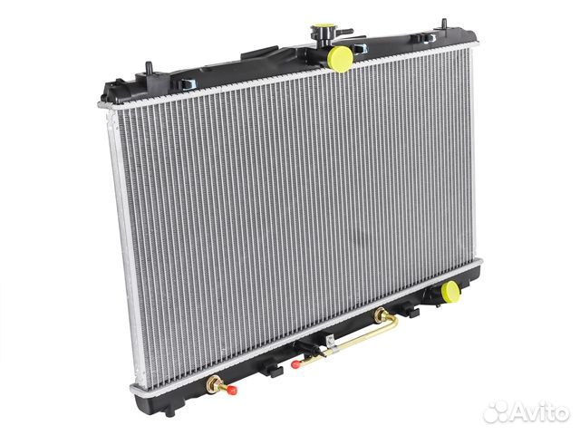 Радиатор охлаждения двигателя Toyota Camry