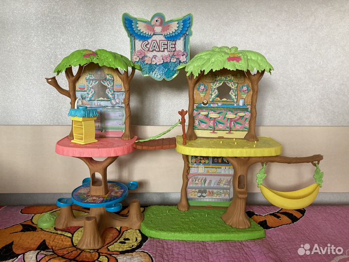 Игрушки для девочки, домики, карусели