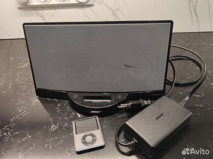 Bose Sound dock + iPod 8Gb