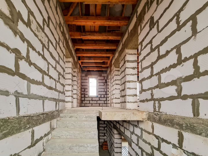 Дом 254,6 м² на участке 10,6 сот.