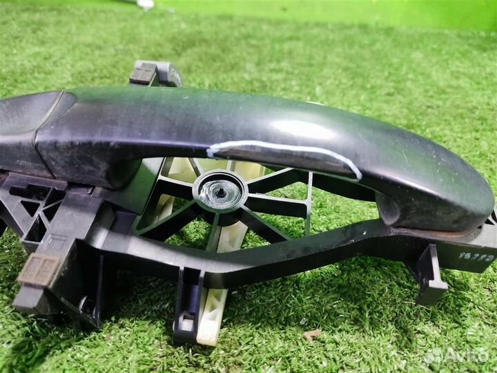 Ручка наружная двери задней правой volkswagen Cad