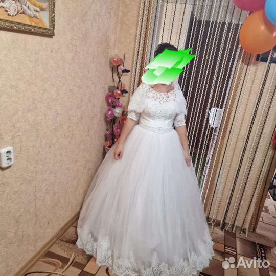 Свадебное платье